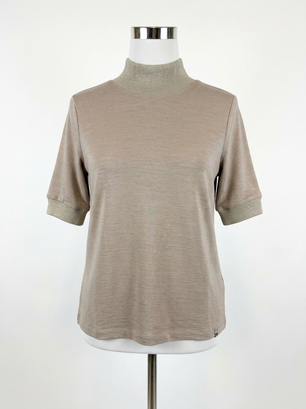 NEW HERNO women's lurex mockkneck short sleeve sweater in bisque with lurex meta